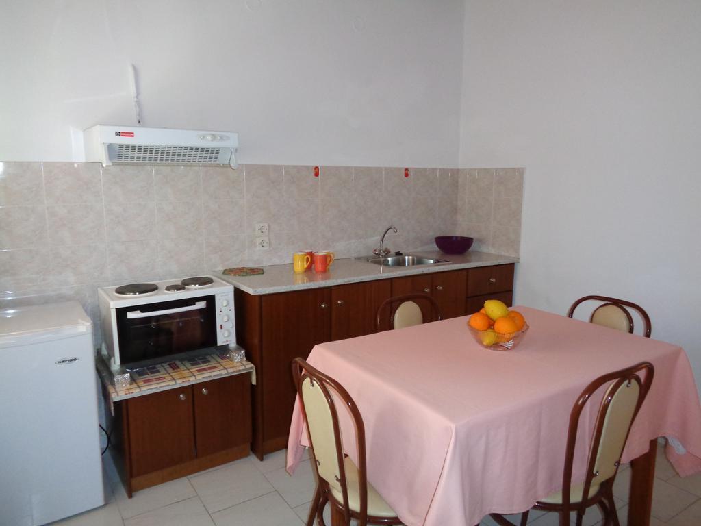 Skyline Apartman Velonádesz Szoba fotó