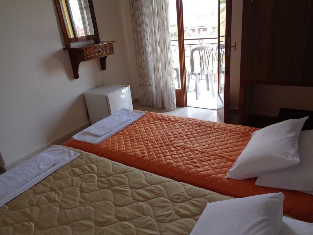 Skyline Apartman Velonádesz Szoba fotó